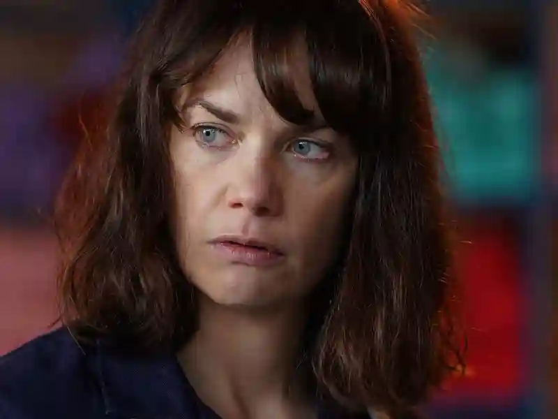 20240201 the woman in the wall papo de cinema 800 t1