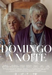 Domingo à Noite