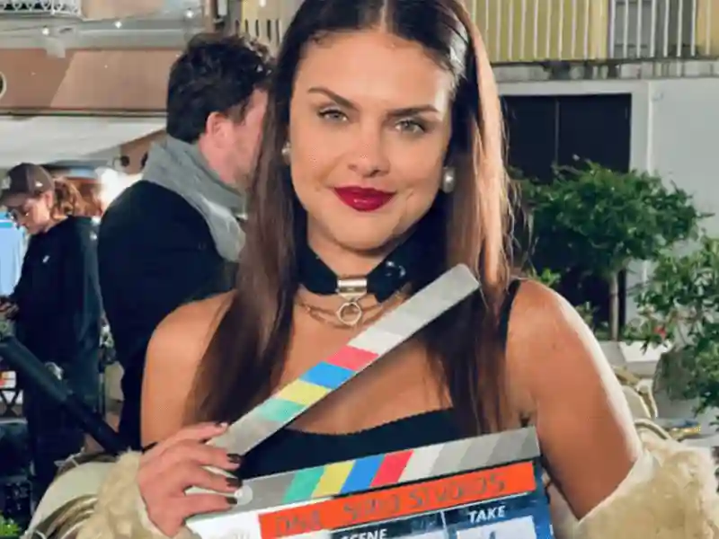 20240708 paloma bernardi loucos amores liquidos papo de cinema 800