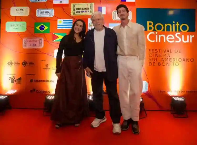 Bonito CineSur 2024 :: Reginaldo Faria é aclamado em noite de abertura 3 20240720 bonito cinesur papo de cinema 2