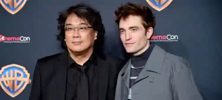 Mickey 17 :: Tudo o que sabemos até o momento sobre o novo filme de Bong Joon-Ho 3 Bong Joon-Ho e Robert Pattinson