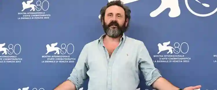 Festival Varilux 2024 :: Evento confirma 2 filmes de Quentin Dupieux na seleção 4 Quentin Dupieux no Festival de Veneza 2023