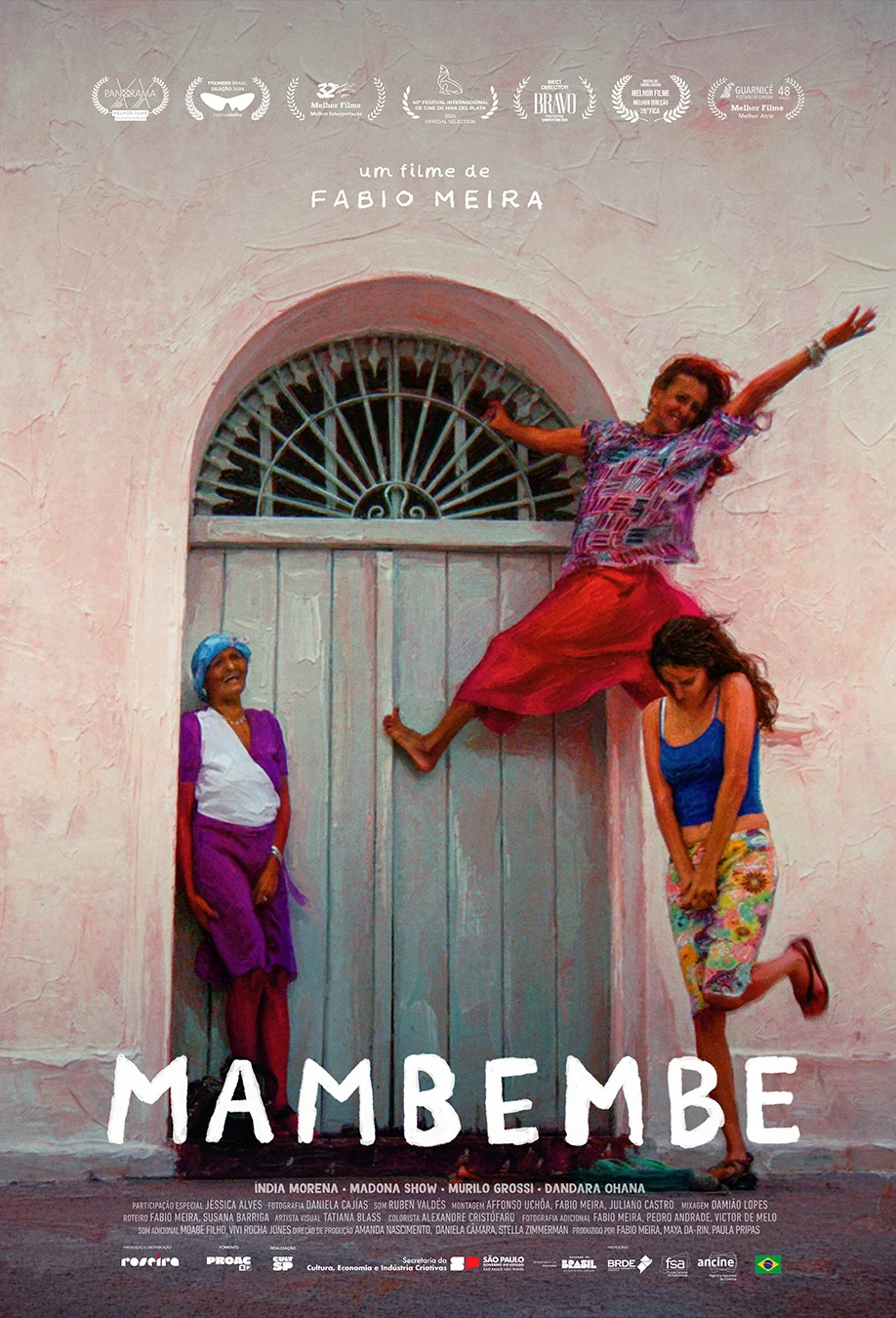 Mambembe :: Em cartaz nos cinemas, novo filme de Fabio Meira promove homenagem ao circo itinerante brasileiro. Confira trailer e cartaz oficiais! 2 Mambembe
