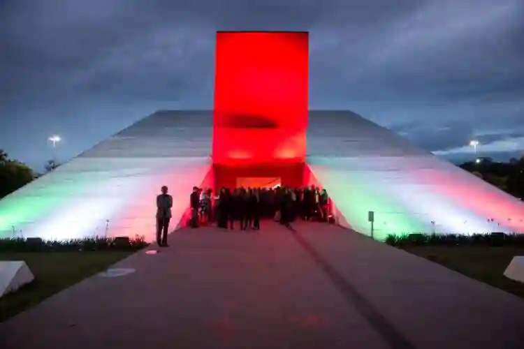 Festival de Cinema Italiano no Brasil 2024 :: Abertura conta com personalidades, autoridades e exibição de Romeu é Julieta 3 Festival de Cinema Italiano no Brasil