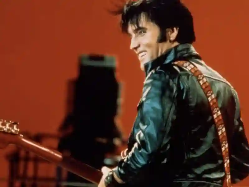 20241115 o retorno do rei queda e ascensao de elvis presley papo de cinema 800