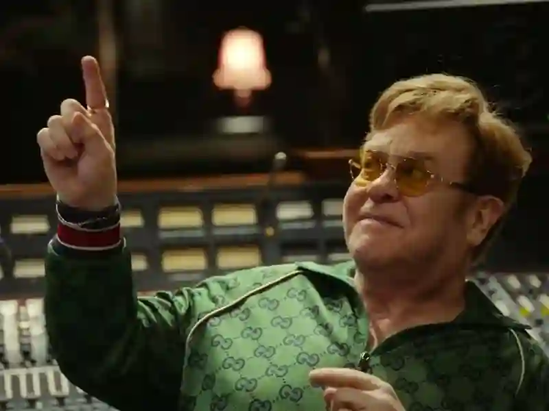 20241210 elton john never too late papo de cinema 800