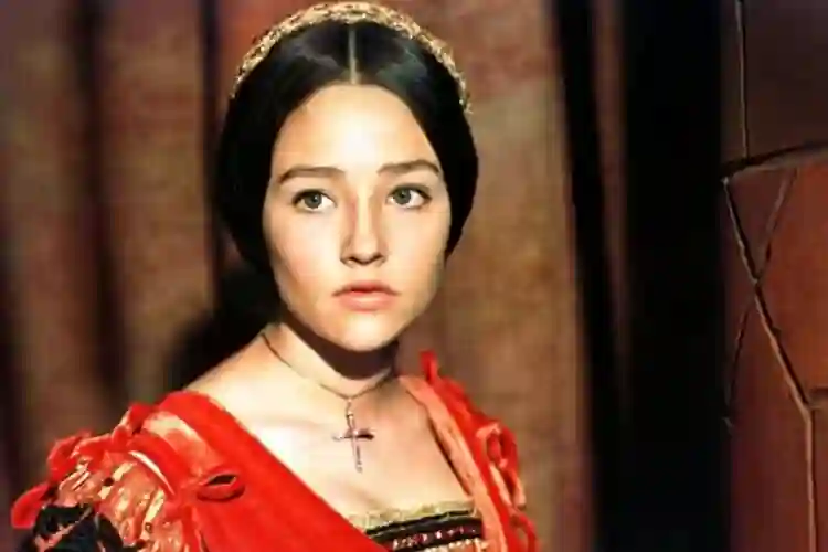 Olivia Hussey, estrela de Romeu & Julieta, morre aos 73 anos 2 Olivia Hussey