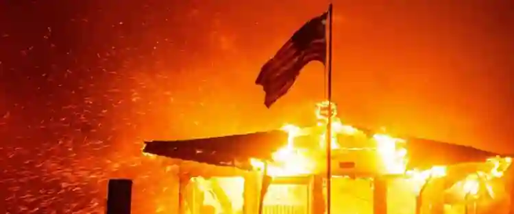 Incêndios em Los Angeles :: Como o desastre afeta a temporada 2025 de premiações nos EUA? 2 Incêndios em Los Angeles. Foto/Divulgação