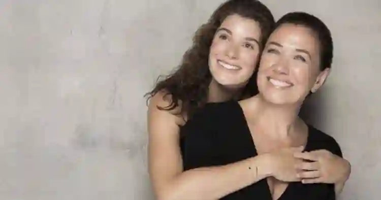 Tela Quente :: Atração inédita de hoje (17), A Lista é estrelado por Lilia Cabral e sua filha Giulia Bertolli 2 Tela Quente