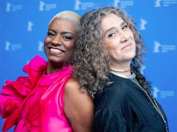 Diretora e atriz falaram sobre A Melhor Mãe do Mundo, drama que está chegando aos cinemas!