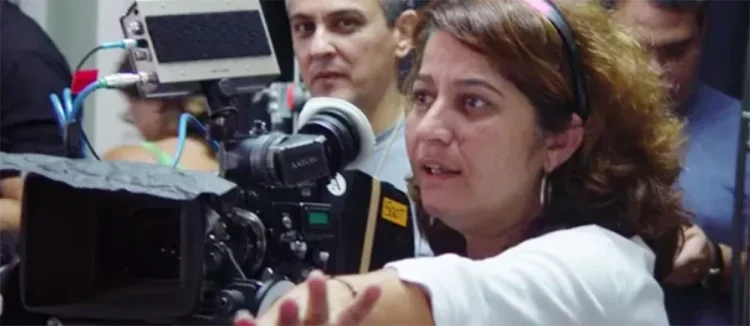 Tá Pago! :: Comédia maromba? Saiba mais sobre o novo filme de Cris D’Amato que começou a ser rodado 2 Cris D’Amato, direrota de Tá Pago!