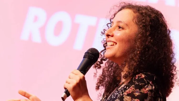 Radhi Meron, criadora de O Fantástico Laboratório da Vovó Naná