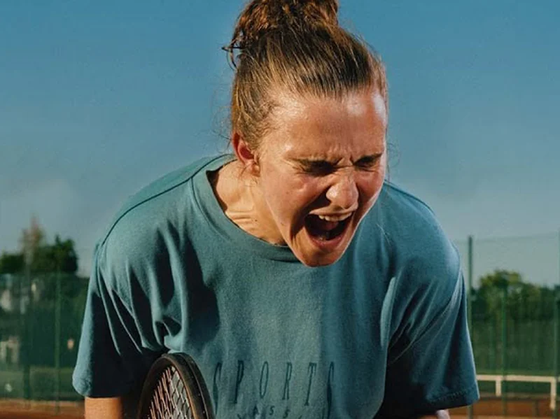 20251013 julie permanece em silencio papo de cinema 800