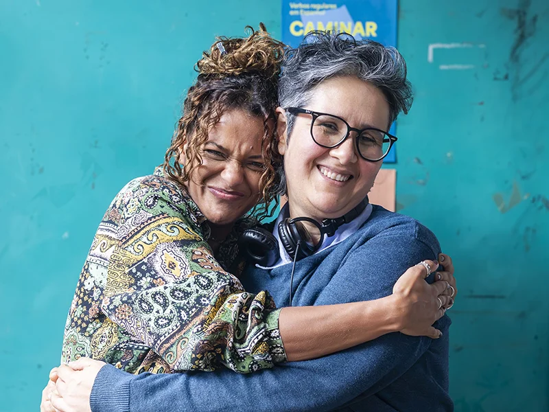 Amora :: Começam em Porto Alegre as filmagens da série baseada no livro de Natália Borges Polesso 1 20251030 amora natalia borges polesso papo de cinema 800