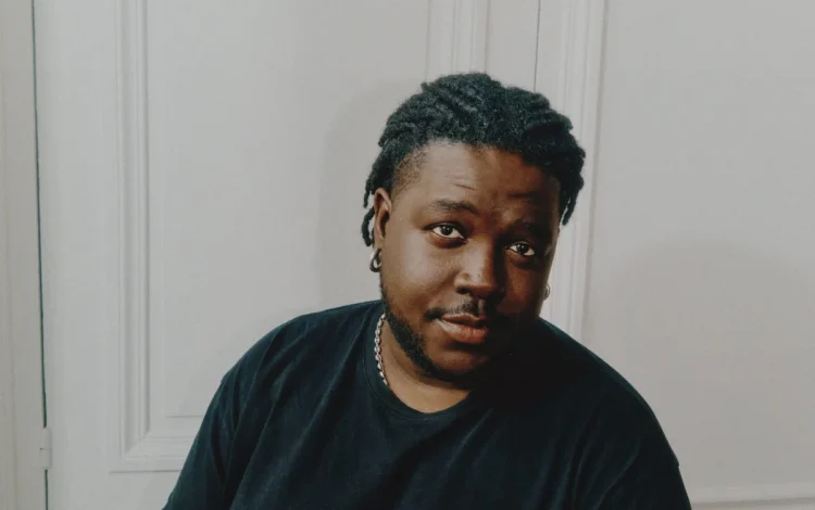 Salif Cissé :: “Os projetos e as oportunidades estão se multiplicando”, afirma o ator que integra a delegação do Festival de Cinema Francês do Brasil 2025 2 Salif Cissé