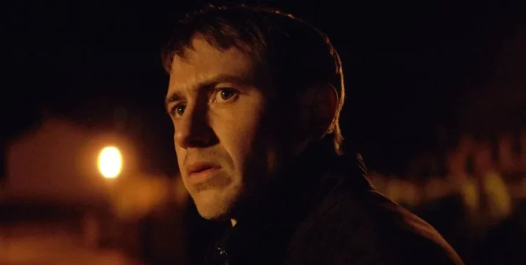 Valérie Donzelli :: “Trabalhamos o contraste entre físico e intelectual”, afirma a cineasta sobre seu novo filme, que integra o Festival de Cinema Francês do Brasil 2025 3 Bastien Bouillon em Mãos à Obra, de Valérie Donzelli