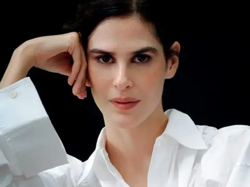 20251201 luiza mariani papo de cinema 800