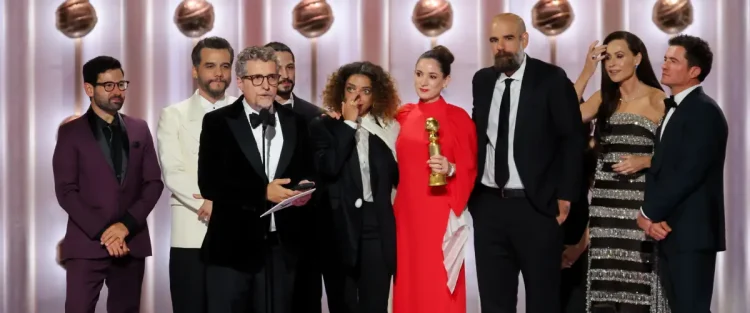 Globo de Ouro 2026 :: Wagner Moura e O Agente Secreto saem premiados! Confira a lista completa de vencedores 2 Globo de Ouro 2026 :: Equipe de O Agente Secreto no palco