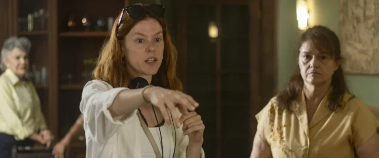 Renata de Lélis no set de Anfitriãs