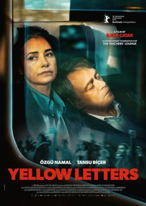 Home 27 20260214 yellow letters papo de cinema cartaz