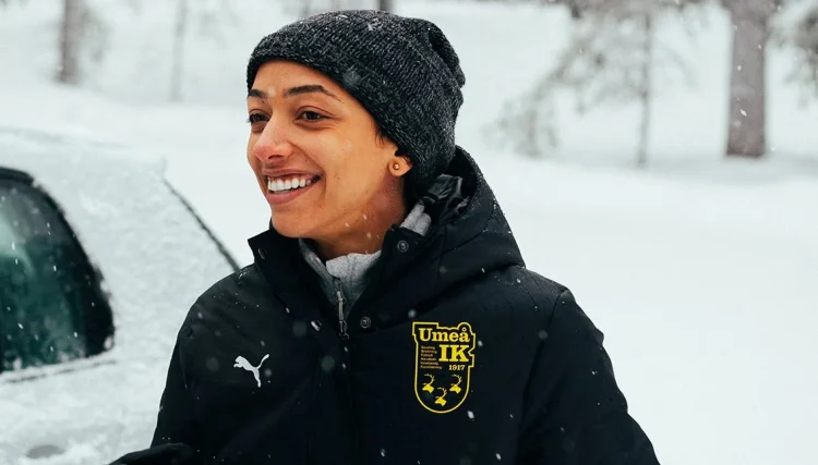  Alice Carvalho em Marta