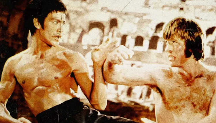 Chuck Norris, ícone do cinema de ação, morre aos 86 anos 2 Bruce Lee e Chuck Norris em O Voo do Dragão