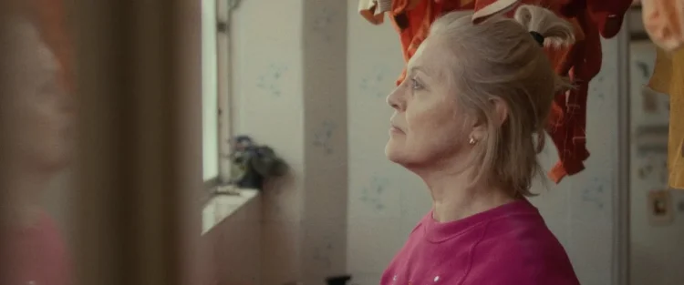Mulher Papaya :: Curta brasileiro estrelado por Magali Biff é selecionado para o Festival de Huesca 2026, na Espanha. Saiba mais sobre o filme 2 Mulher Papaya