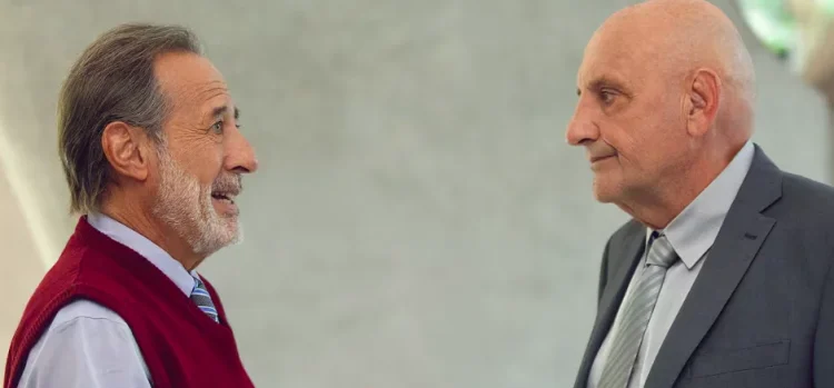Zambrano :: O que já se sabe sobre o 1º spin-off de Meu Querido Zelador? Nós investigamos 3 Meu Querido Zelador :: Eliseo e Zambrano