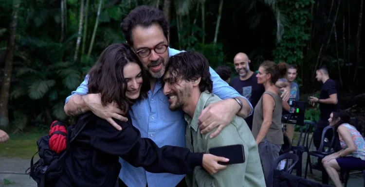 Vingança S/A :: Novo longa de Fernando Ceylão encerra filmagens após cinco semanas no Rio de Janeiro. Saiba mais sobre o projeto! 2 Vingança S/A. Foto: Helena Barreto/Vingança, Fernando Ceylão