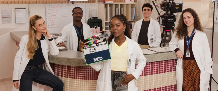 MED :: Clara Moneke 