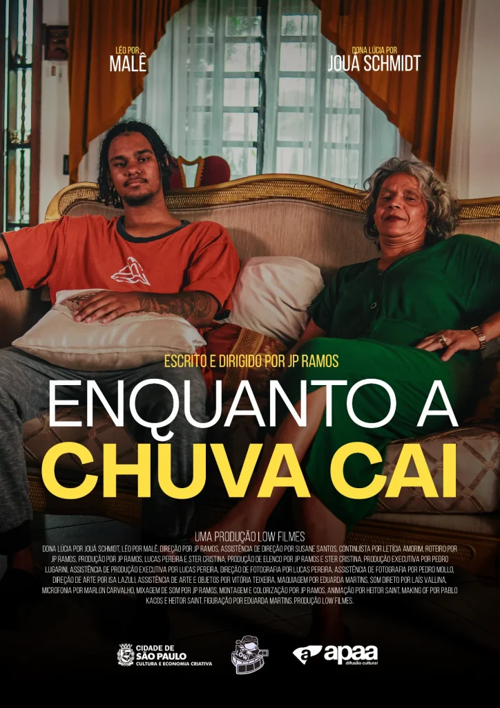 Enquanto a Chuva Cai