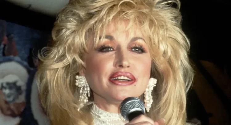 Dolly Parton, cantora, atriz e vencedora do Oscar honorário, morre aos 80 anos 4 Dolly Parton