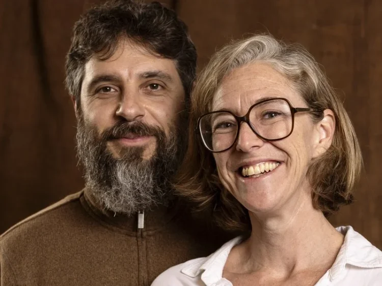 Home 162 Confira nosso papo de cinema com Miriam Louise Arens e Mitchell Arens, diretores de Parasita do Coração, exibido no Festival do Rio 2026.